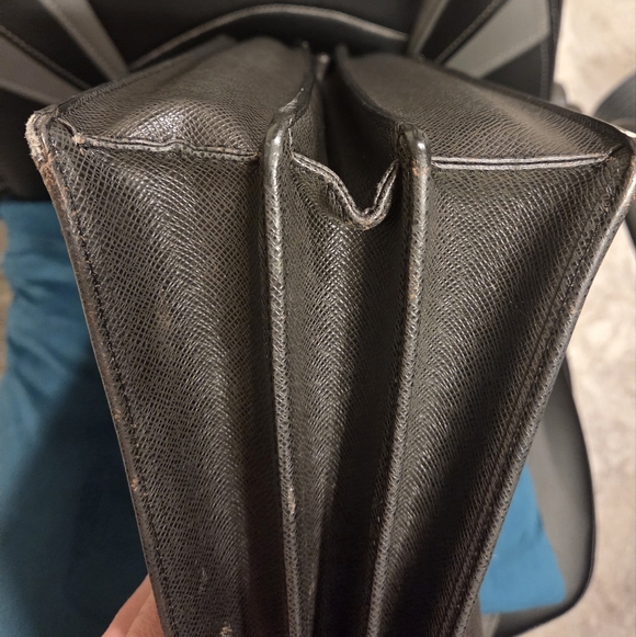 Louis Vuitton Taiga Serviette Tobol Briefcase Black Leather - Picture 13 of 16